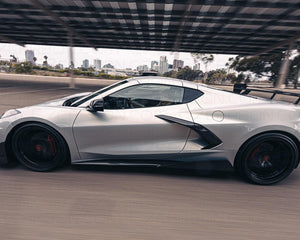 c8_corvette_5vm_sideskirts_carbon_fiber_01