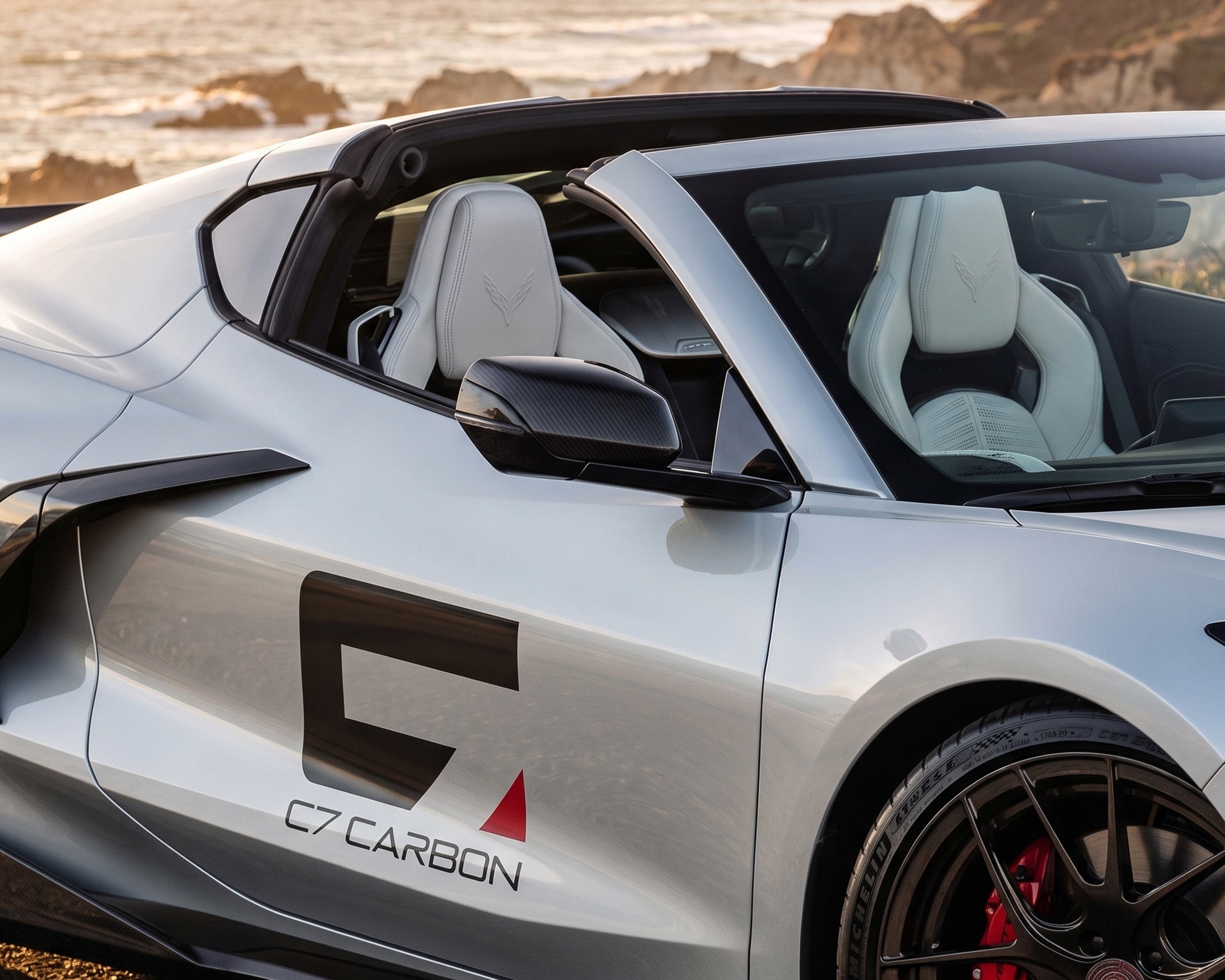C8 Corvette Stingray with pre-preg carbon fiber side mirror caps installed
