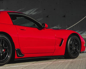 c5-side-skirts-carbon-fiber_01