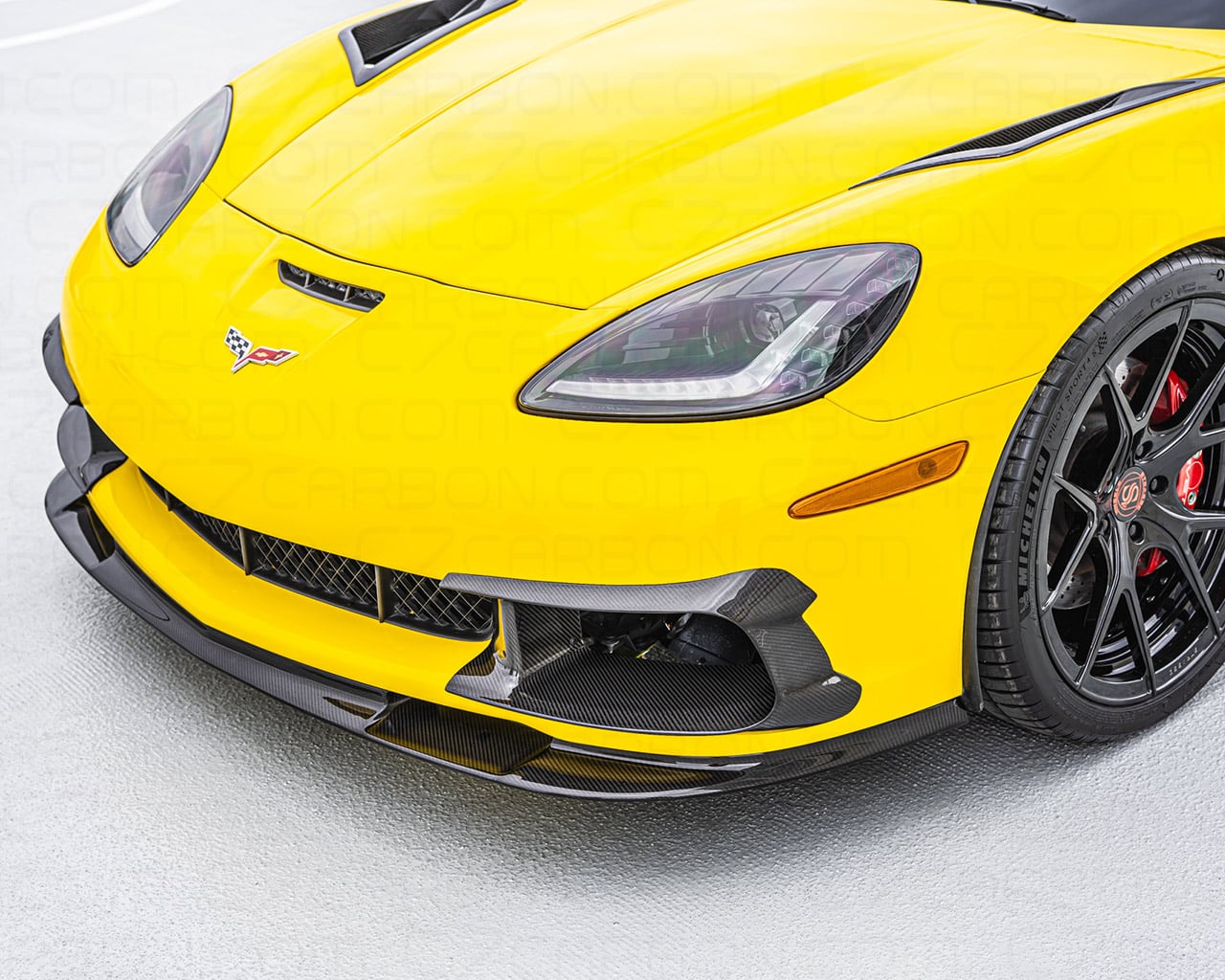 c6_corvette_bumper_cooling_ducts_03
