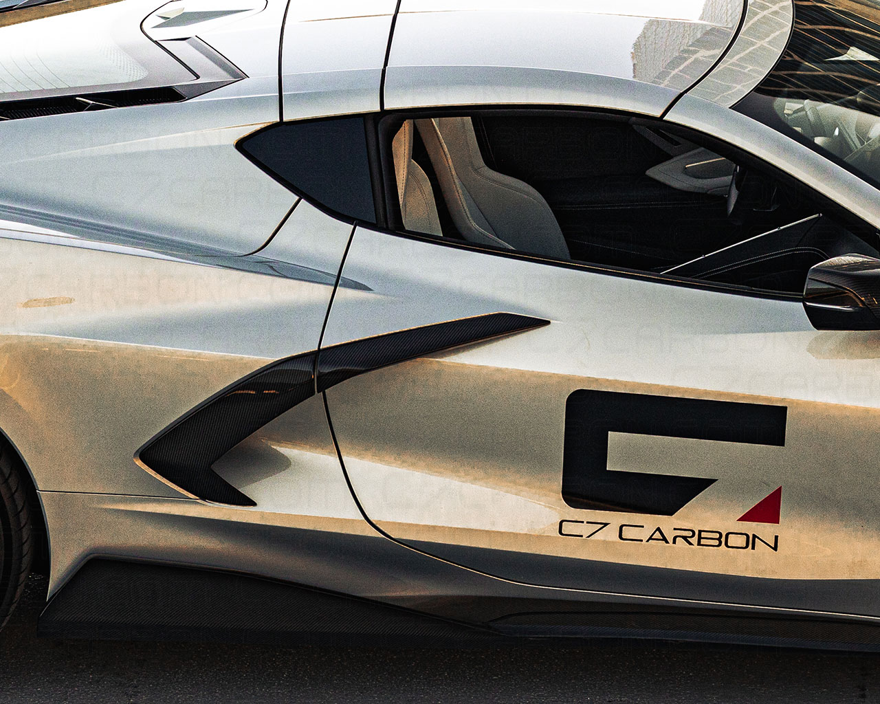 Corvette C8 Door Trim Scoop - Carbon Fiber